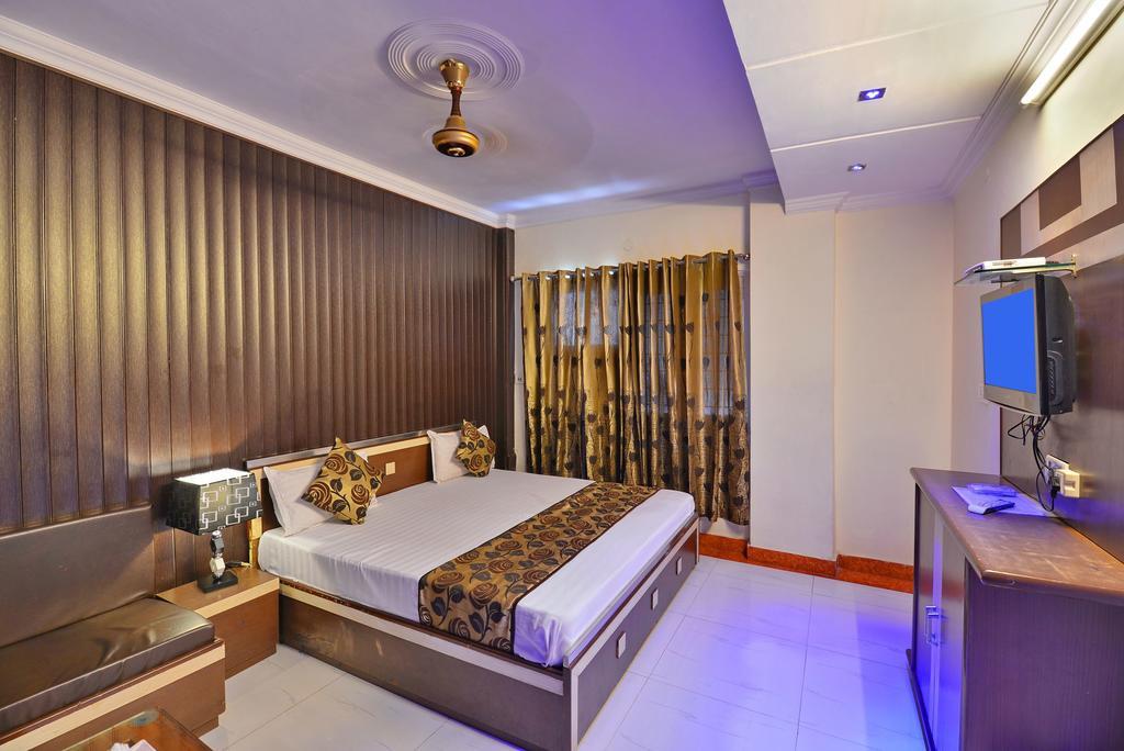 Hotel New Mg Residency Amritsar Exterior photo